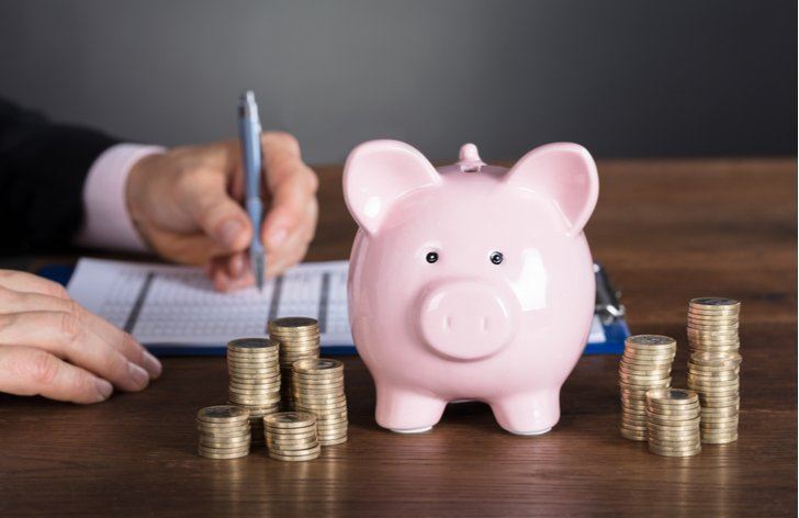 13 zbytočných výdavkov, na ktorých sa dá ušetriť