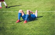 Budete hradiť škodu na zdraví, ak zraníte spoluhráča pri futbale?