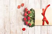 Čo kúpiť svojej polovičke na Valentína? Záleží v akej fáze je váš vzťah