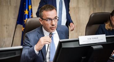 Mikroodvody by sa mohli pre určité skupiny zrušiť. Ešte sa na to pozrieme, avizuje Tomáš