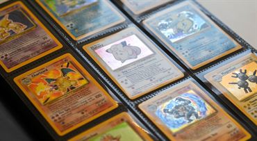 Najčudnejšie investície: Tisíce eur môžu zarobiť Pokémoni, kabelky, tenisky aj whiskey