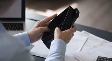 Slovenskom sa valí vlna bankrotov, aká tu ešte nebola. Čísla sú desivé