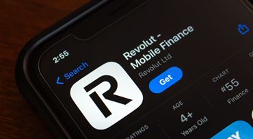 Revolut má novinku: nové účty so sadzbou až 2 % a denné pripisovanie úrokov