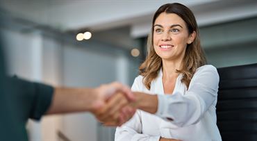 4 príspevky pre čerstvo prijatých zamestnancov: štát vám dá stovky eur, stačí požiadať