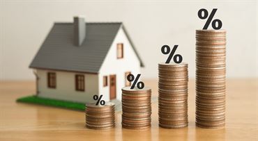 Koľko ste zarobili? Štát vám môže v budúcom roku poslať peniaze za hypotéku