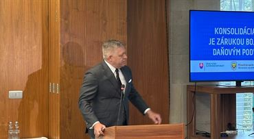 Fico ide po krku malý podnikateľom, podľa neho spôsobujú daňové úniky