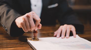 Overenie podpisu a listín už nebude ako predtým. Štát po rokoch sprísňuje pravidlá