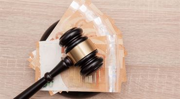 Dedičstvo nie je zadarmo. Koľko zaplatíte notárovi a súdu po smrti príbuzného