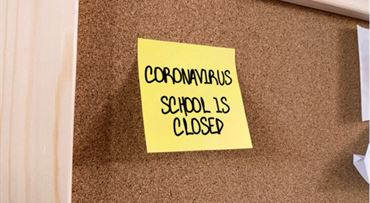 Pandemické ošetrovné: Ako a kedy ho môže čerpať zamestnanec?