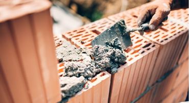 Kde zobrať peniaze na rekonštrukciu bývania? (+porovnanie úverov)