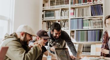 Grid karty v Sociálnej poisťovni končia. Ako sa bude prihlasovať do e-Služieb? (otázky a odpovede)