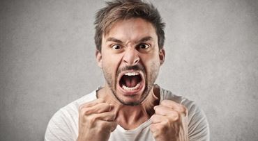 8 spôsobov, ako vyriešiť šikanovanie v práci