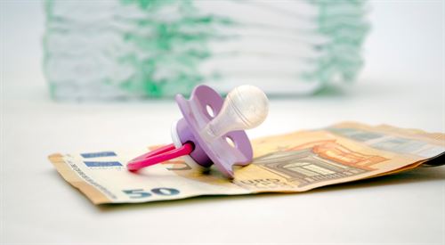 Od januára si viacerí rodičia prilepšia. Pozrite si, ako sa zvýšia dávky a príspevky