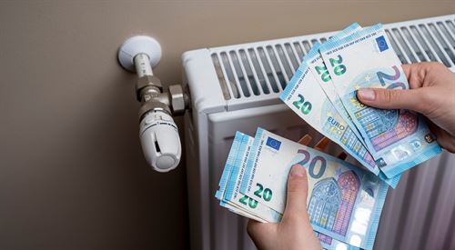 Energopomoc sa mení: Vláda do novely ukryla dve finty, ľudia dostanú menej peňazí