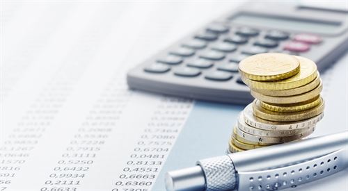 Zvýšia sa od januára mzdy? Zamestnanci si na výsledok musia počkať