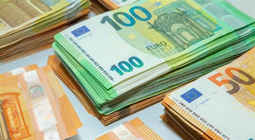 Prešla by vám platba 12 500 eur v hotovosti? Od 1. januára platia nové limity na cash