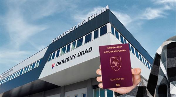 Peklo s pasmi: Zúfalí Slováci čakajú na doklady mesiace, poplatky vystrelili nahor