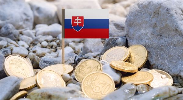 „Slovensko je na hrane úpadku,“ varuje kontrolný úrad. Potrebujeme zásadné reformy