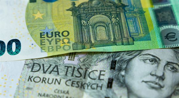 Česko verzus Slovensko: kto má vyššie dôchodky? Rozdiely sú v stovkách eur