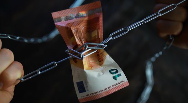 Rozpočtová tragédia: Slovensko má historicky najvyššie dane a štát ich nevie vybrať