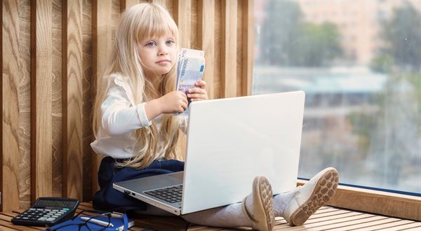 Za konsolidáciu budú platiť Slováci, ktorí sa ešte ani nenarodili