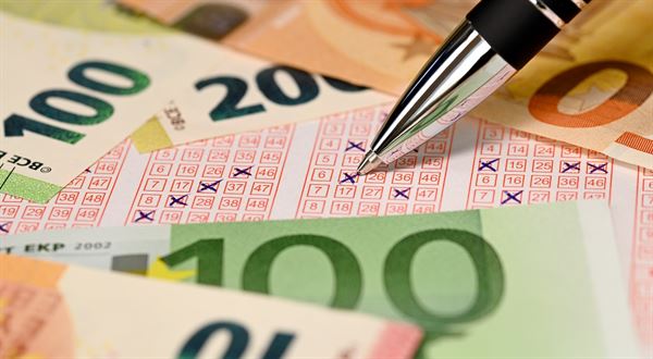 Zaplatili ste túto daň? Ak nie, možno máte na krku obrovský problém