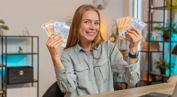 Slovákom rastú mzdy, no pomalšie. Pozrite si, kto vyhráva a kto stráca (+ tabuľka)