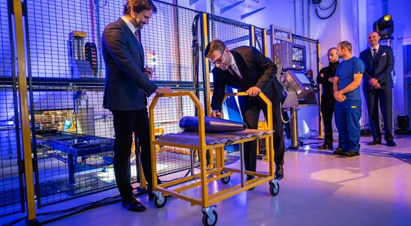 ZVS holding slávnostne spustil najmodernejšiu výrobnú linku na veľkorážovú muníciu. Pri tejto príležitosti MO SR a CSG oznámili expanziu výroby vozidiel Tatra na Slovensko v rámci rekordného kontraktu