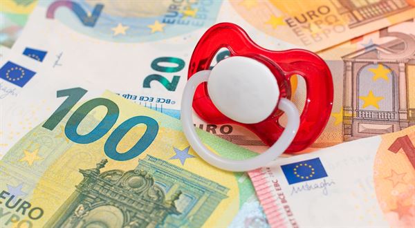 Kto dostane najvyššiu materskú v roku 2026? Rodičia musia splniť prísne podmienky