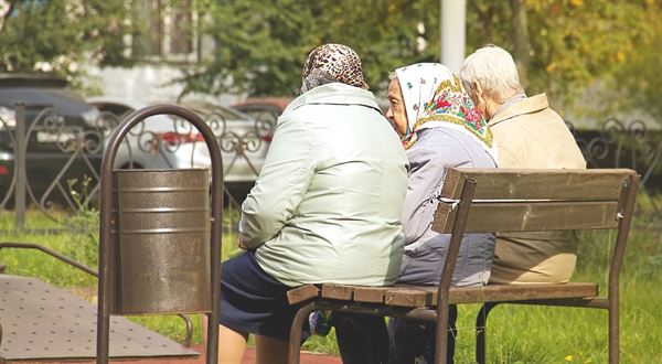 Od januára prídu až 3 rôzne zvýšenia dôchodkov. Pozrite si, kto a o koľko si prilepší