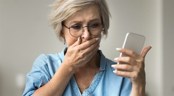 Dôchodcovia si budú musieť na vyššie dôchodky počkať. Veľké prepočítavanie dôchodkov začne neskôr