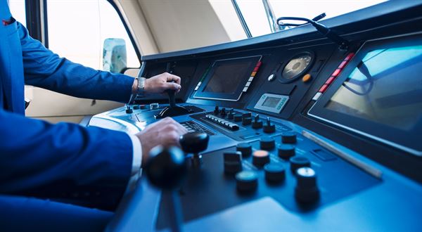 Zahraničné stravné pod drobnohľadom? Odbory žiadajú rozšírenie aj na železnice