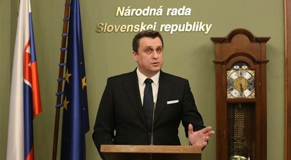 Príjmy a právomoci najvyšších ústavných činiteľov SR: Andrej Danko
