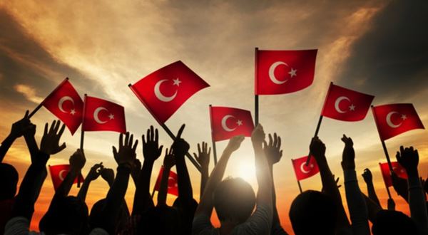 Komentár: Turecká líra melie z posledného. Ťažiť z toho budú turisti