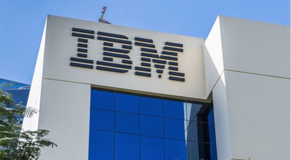 Komentár: Technologický gigant IBM je ako na hojdačke, veľká dôvera sa pomaly rozpadá