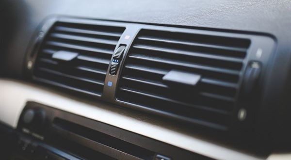Klimatizácia v aute: ako a kedy ju servisovať?