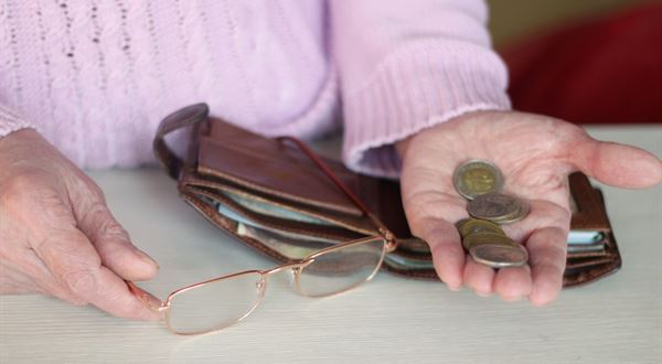 Exekúcia na dôchodku: Na čo všetko vám môžu siahnuť?