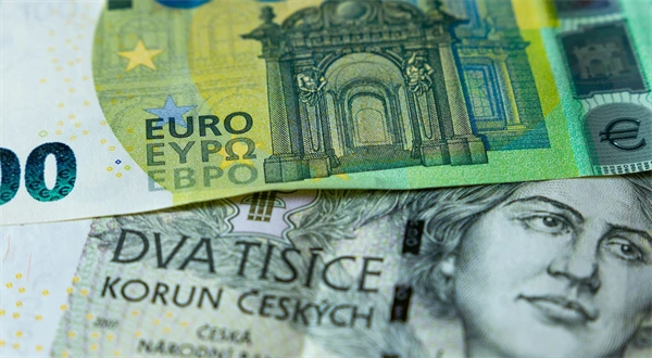 Česko verzus Slovensko: kto má vyššie dôchodky? Rozdiely sú v stovkách eur