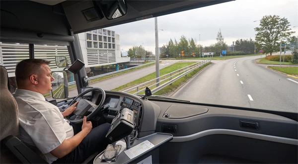 Slovensko otvorí hranice pre tisíce vodičov z tretích krajín