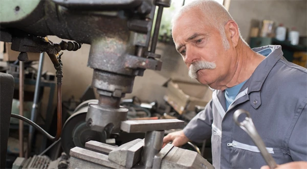 Predčasný dôchodok 2025: Oplatí sa odísť už tento rok? Pozrite si prepočet
