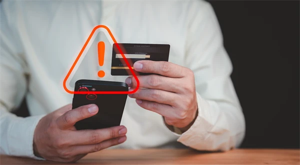 Podivná firma ponúka Slovákom pôžičky. Pozor, nemá licenciu, varuje NBS