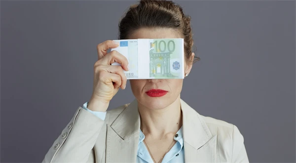 Koniec dane z finančných transakcií pre podnikateľov: Čo sa mení od roku 2026