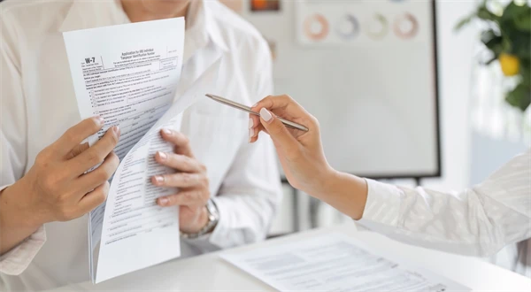 Daňové priznanie zamestnanca: Kedy sa oplatí podať? Rozdiel je aj v stovkách eur